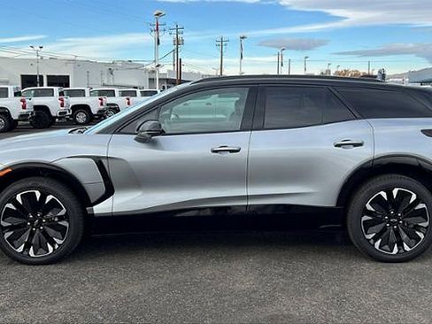 New 2026 Chevrolet Blazer EV RS w/ Super Cruise Package image 8