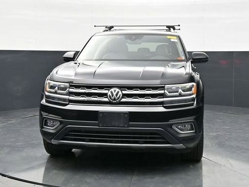 Used 2018 Volkswagen Atlas SEL Premium image 2
