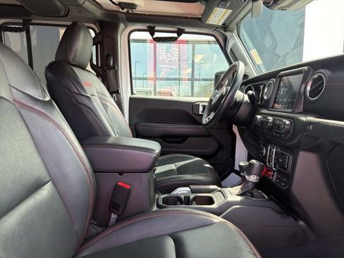 Used 2020 Jeep Gladiator Rubicon AWD/4WD image 10
