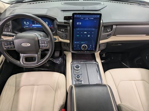 Used 2022 Ford Expedition Max Platinum image 22
