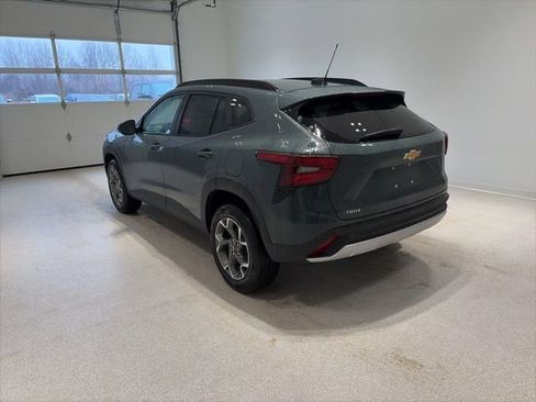 New 2026 Chevrolet Trax LT w/ Driver Confidence Package image 4