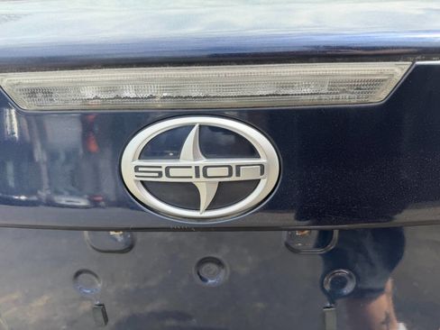 Used 2011 Scion tC FWD image 37