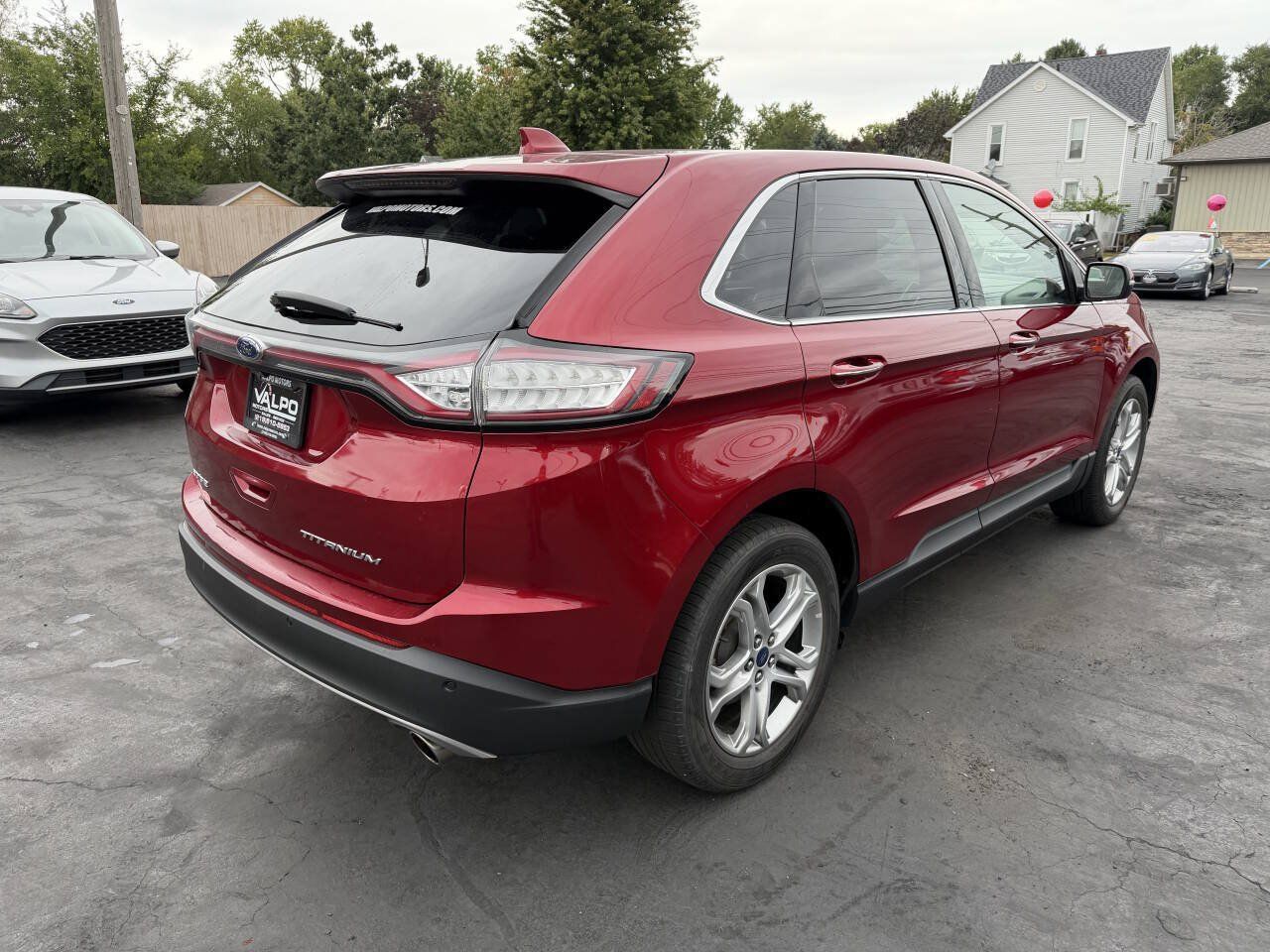 Used 2017 Ford Edge Titanium AWD/4WD image 4