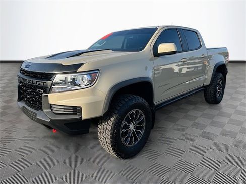 Used 2021 Chevrolet Colorado ZR2 image 3