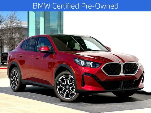 Certified 2025 BMW X2 xDrive28i image 1