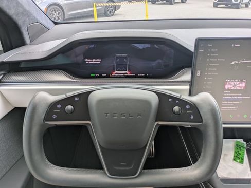 Used 2022 Tesla Model X Plaid AWD/4WD image 29