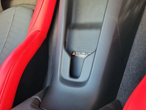Used 2022 Chevrolet Corvette Stingray Premium Cpe w/ Z51 Performance Package RWD image 38
