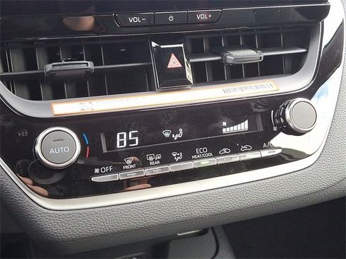 New 2026 Toyota Corolla SE image 15