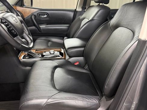 Used 2022 Nissan Armada SL w/ Captain's Chairs Package RWD image 11