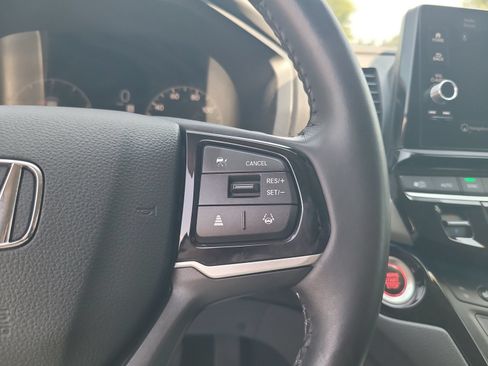Used 2025 Honda Odyssey Touring image 15