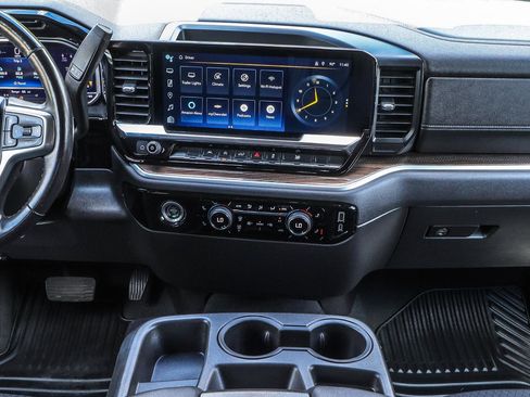 Used 2022 Chevrolet Silverado 1500 LT w/ LPO, Dark Essentials Package RWD image 25