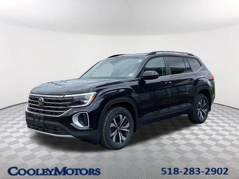 New 2026 Volkswagen Atlas SE AWD/4WD image 1