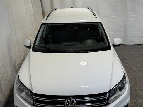 Used 2017 Volkswagen Tiguan S FWD image 3