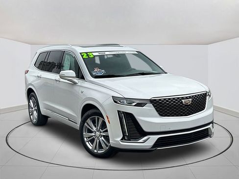 Certified 2023 Cadillac XT6 Premium Luxury FWD image 1