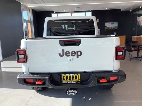 New 2026 Jeep Gladiator Mojave image 28