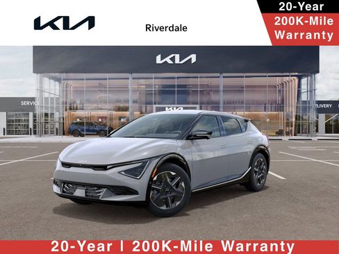 New 2025 Kia EV6 Light w/ Light LR Technology Package image 1