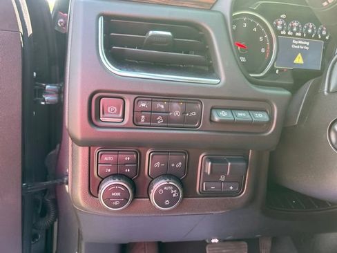 Used 2021 Chevrolet Tahoe High Country AWD/4WD image 18