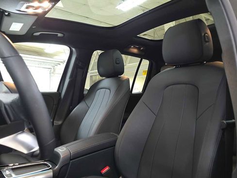 Certified 2025 Mercedes-Benz GLB 250 4MATIC image 21