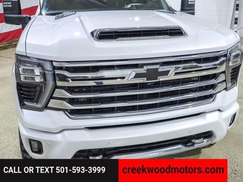 Used 2024 Chevrolet Silverado 2500 High Country w/ High Country Premium Package image 26