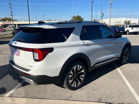 New 2026 Ford Explorer Platinum w/ LUX Leather Package image 6