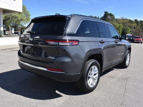New 2026 Jeep Grand Cherokee Laredo X RWD image 9