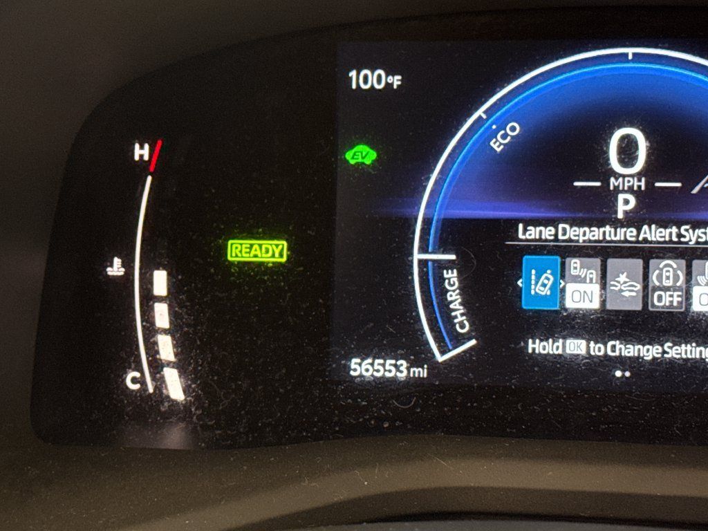 Used 2025 Toyota Camry LE FWD image 24