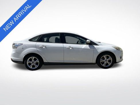 Used 2013 Ford Focus SE image 2