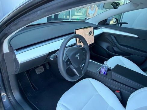 Used 2023 Tesla Model 3 Long Range AWD/4WD image 4