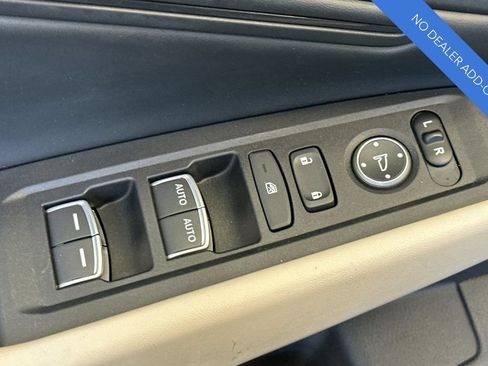Certified 2023 Honda Accord EX image 12