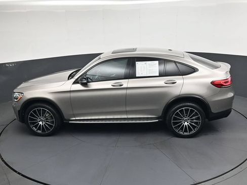 Used 2022 Mercedes-Benz GLC 300 4MATIC Coupe image 30