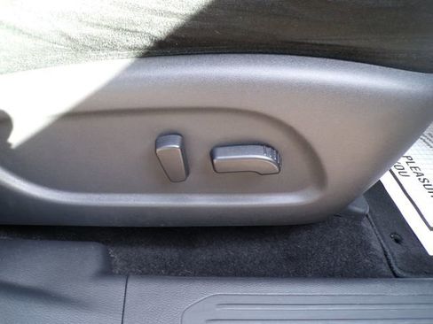 Used 2020 Nissan Murano SV image 13