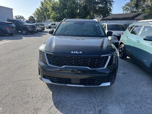 Used 2025 Kia Sorento S w/ Panoramic Sunroof Package FWD image 7