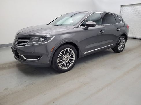 Used 2018 Lincoln MKX Reserve w/ Driver Assistance Package FWD image 2
