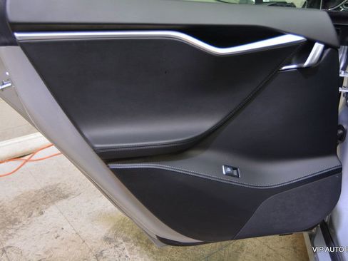 Used 2017 Tesla Model S P100D image 9