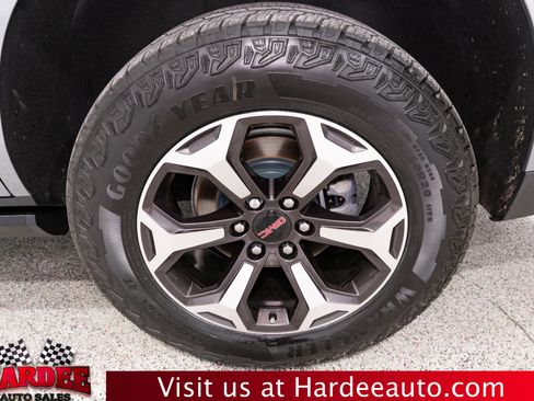 Used 2025 GMC Yukon AT4 Ultimate w/ LPO, Floor Liner Package AWD/4WD image 10