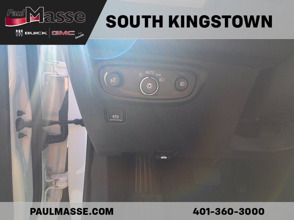 Used 2023 GMC Terrain SLT AWD/4WD image 11