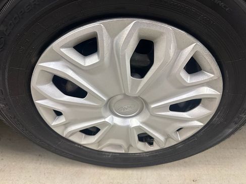 Used 2017 Ford Transit 250 130 Low Roof w/ Exterior Upgrade Package image 30