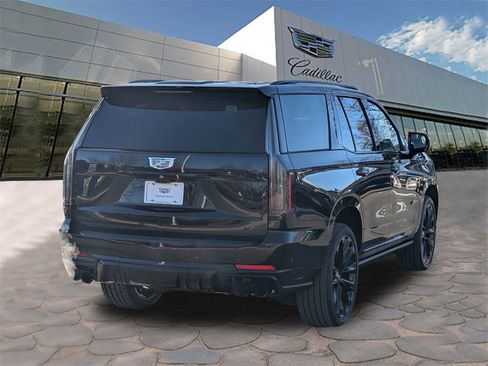 New 2026 Cadillac Escalade V image 4