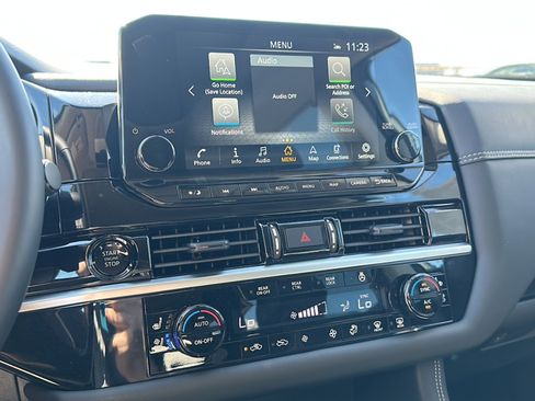 New 2025 Nissan Pathfinder Platinum image 21