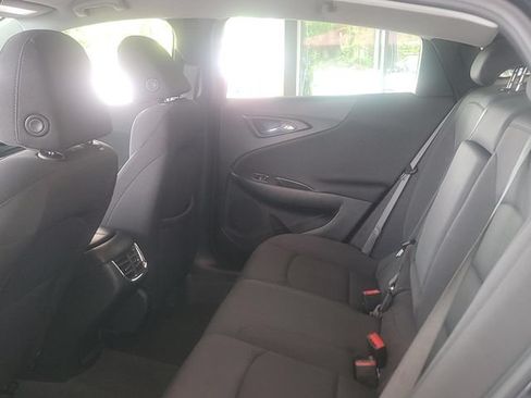 Used 2023 Chevrolet Malibu LT FWD image 12
