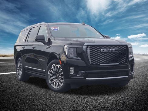 Used 2023 GMC Yukon Denali Ultimate AWD/4WD image 2