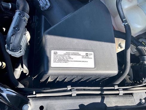 Used 2021 Cadillac Escalade ESV Sport Platinum w/ LPO, ONYX Package image 32