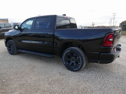 New 2026 RAM 1500 Express AWD/4WD image 7