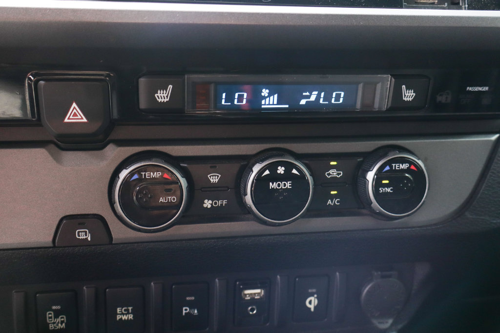 Used 2016 Toyota Tacoma TRD Sport RWD image 35