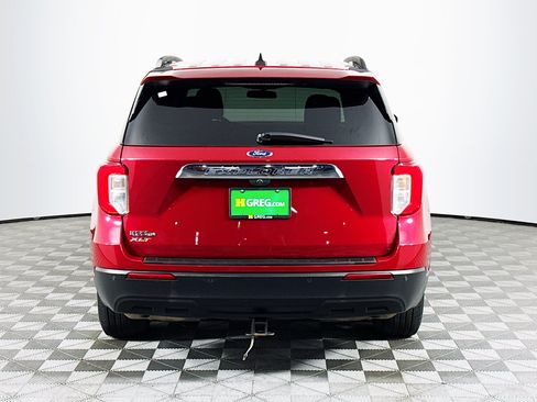 Used 2021 Ford Explorer XLT RWD image 7