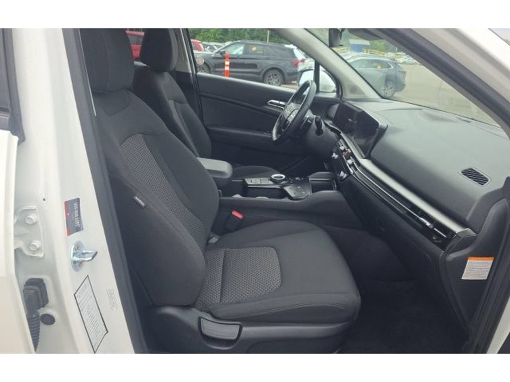Used 2026 Kia Sportage S AWD/4WD image 6