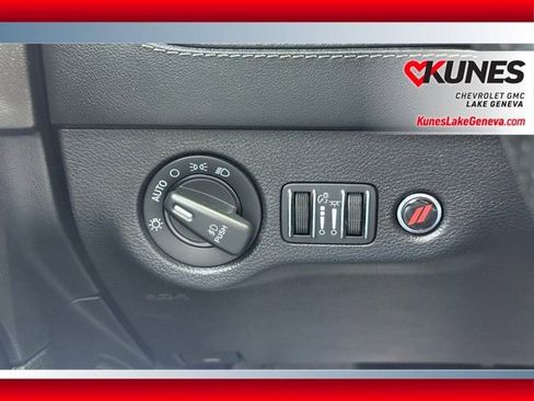 Used 2019 Dodge Charger Scat Pack w/ Plus Group RWD image 41
