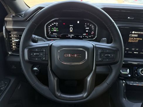 Used 2023 GMC Sierra 1500 AT4 w/ Technology Package AWD/4WD image 13