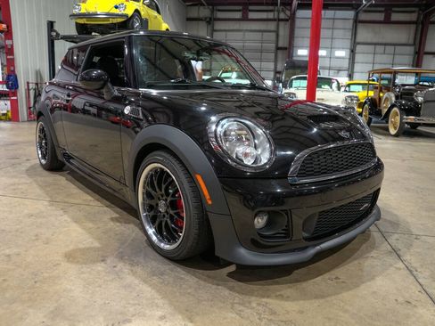 Used 2012 MINI Cooper S FWD image 12
