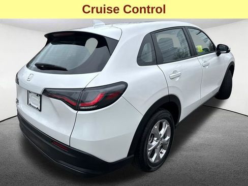 Used 2025 Honda HR-V LX image 10